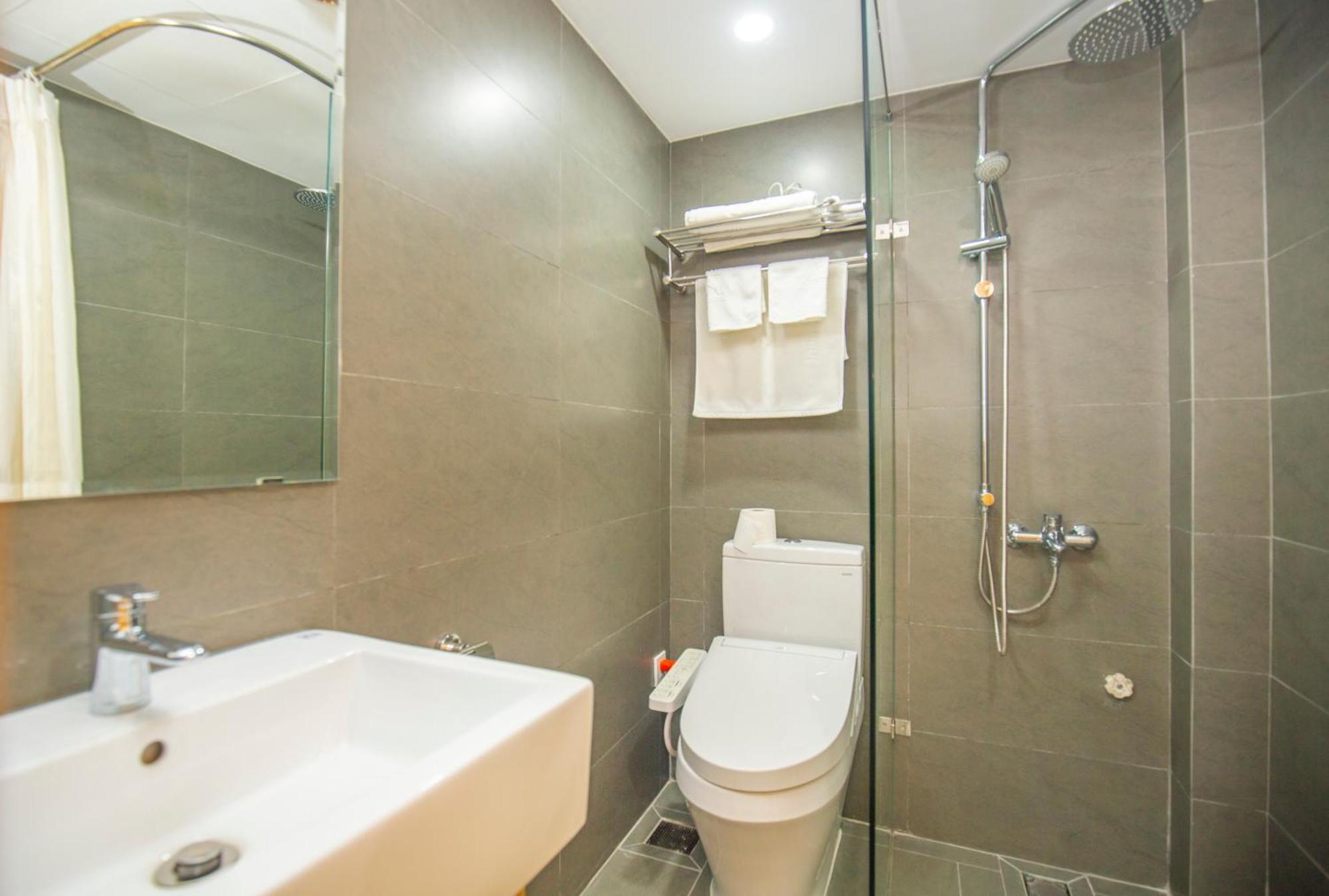 Sumitomo5- Serviced Apartment & Hotel Hanoi Buitenkant foto
